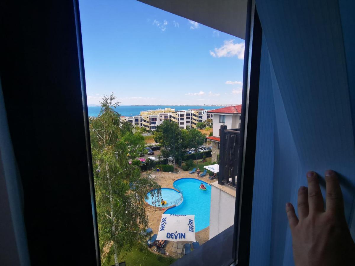 Marina Delfin Apartments - Top Location & Pet Friendly Sveti Vlas Esterno foto