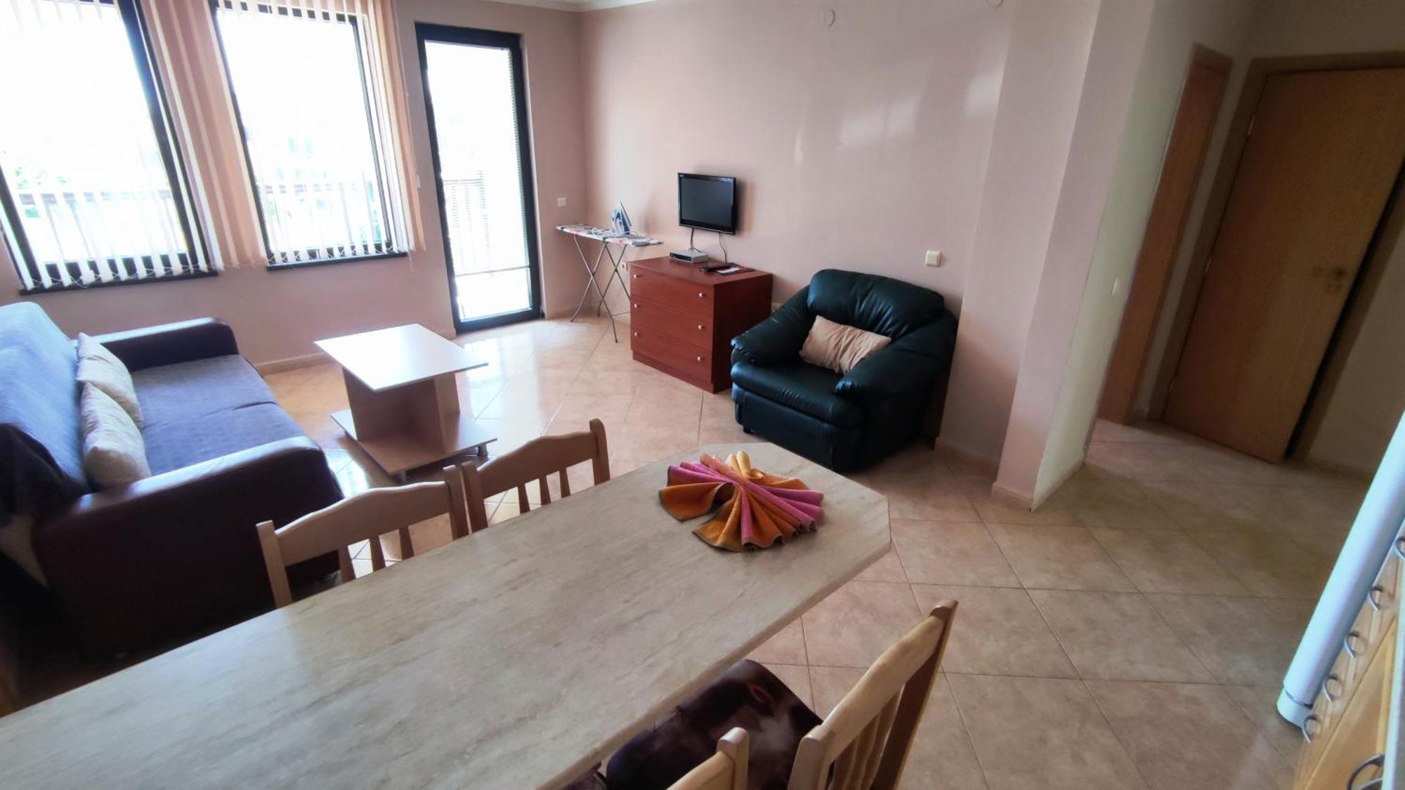 Marina Delfin Apartments - Top Location & Pet Friendly Sveti Vlas Esterno foto