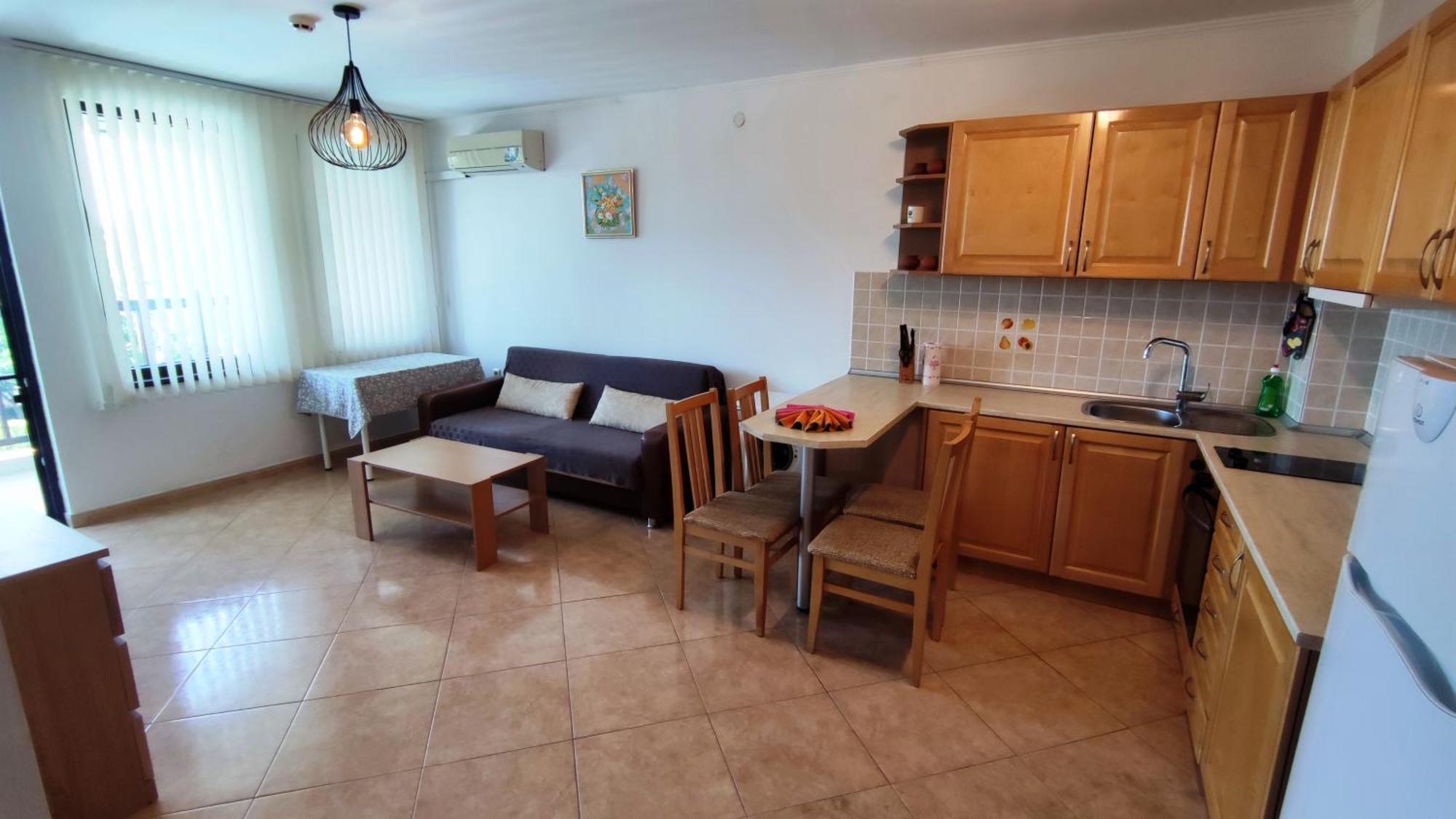 Marina Delfin Apartments - Top Location & Pet Friendly Sveti Vlas Esterno foto